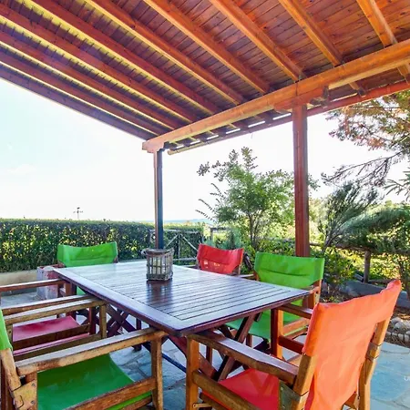 Villa Luna With Private Garden, Netflix & Cable Tv * Paliouri