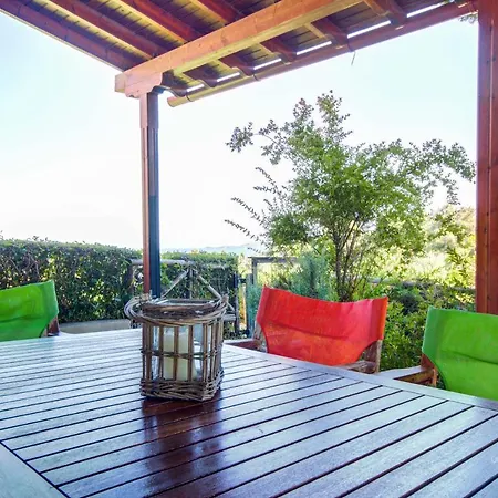 Villa Luna With Private Garden, Netflix & Cable Tv